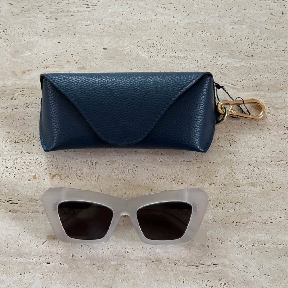 Like New - Loewe Anagram White Logo Cateye Sunglasses